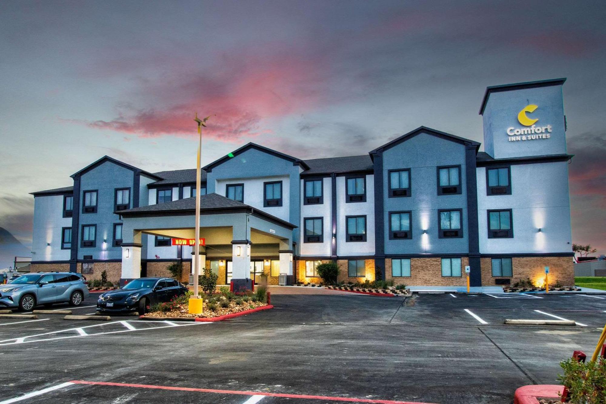 Best Western Plus Schulenburg Inn & Suites Exterior foto